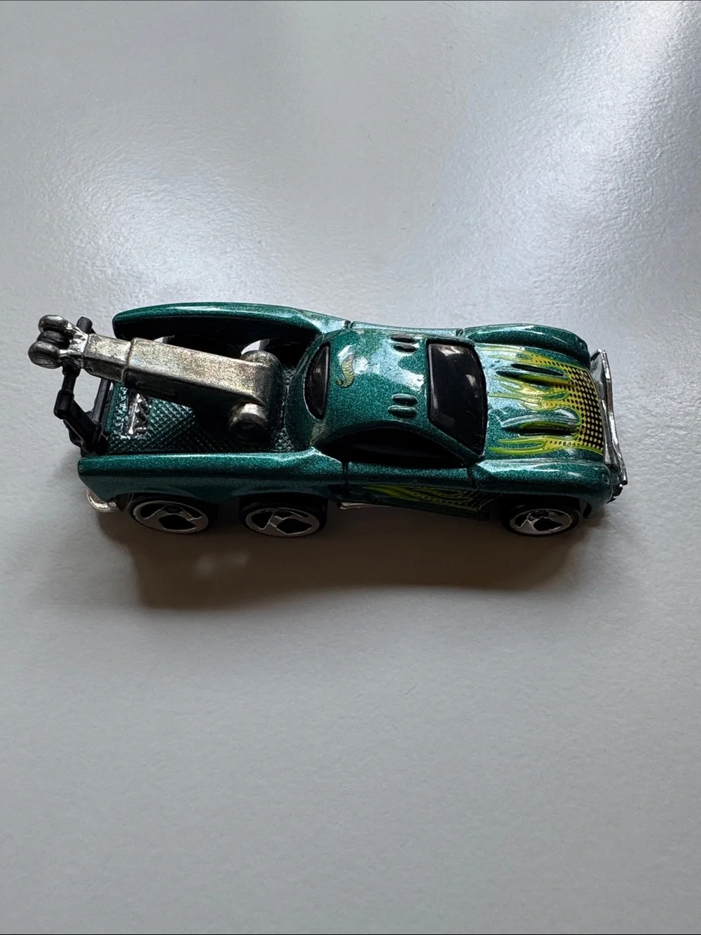 Hot Wheels Tow Jam Tow Truck